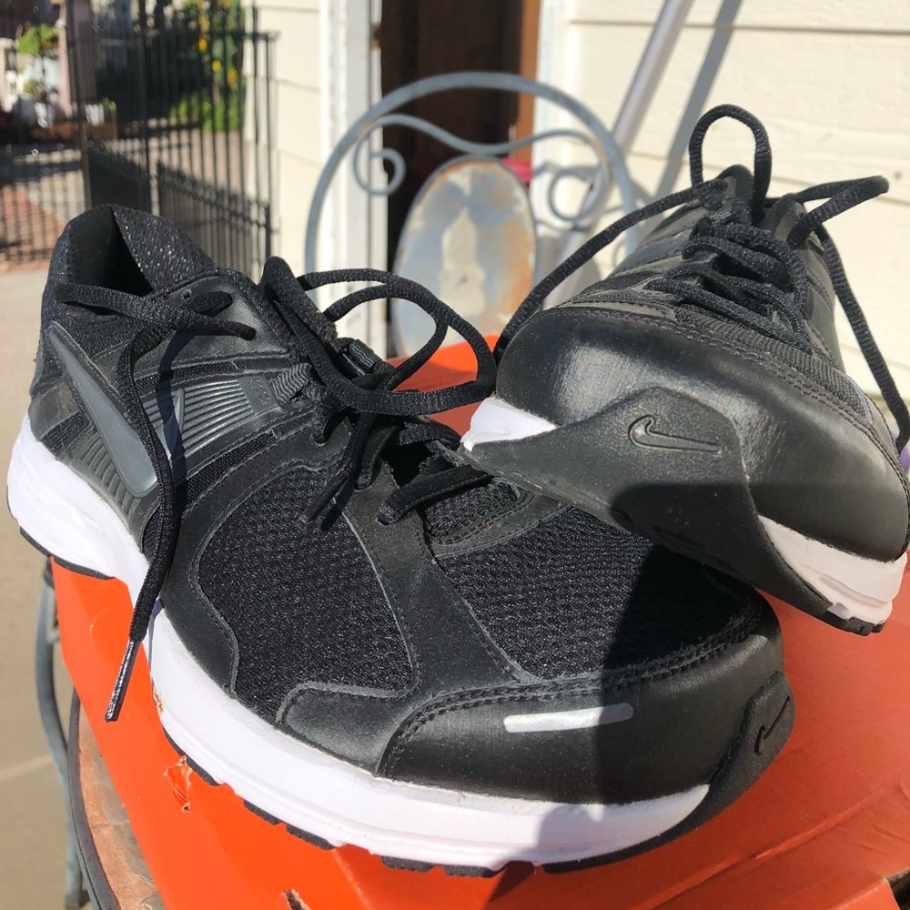 Nike dart 10 men’s shoes